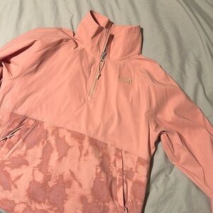 North Face windbreaker - Size M